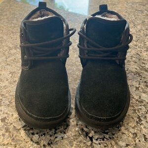 Men’s Ugg Boots.  Size 8.  Black.  Great used condition.